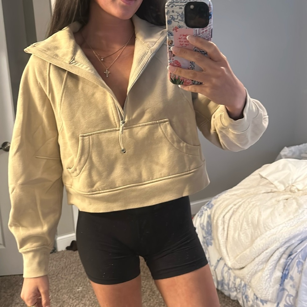 Lululemon Beige Scuba, XS/S with hood